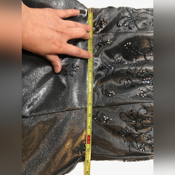 Ladies Strapless Ombre beaded gown size 6 - Picture 12 of 12